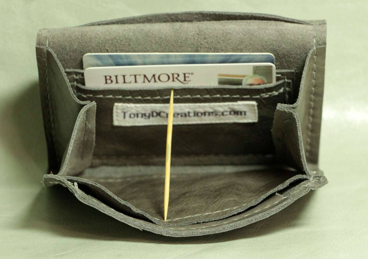 7668 Concertina Piccolo Wallet