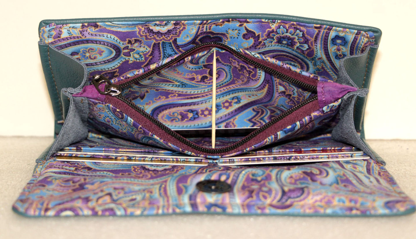 7709 TonyD Wellesley Wallet