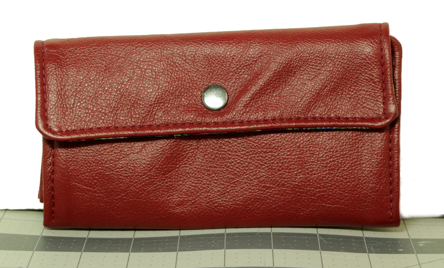 7741 TonyD Wellesley Wallet Burgundy with Fruit Core