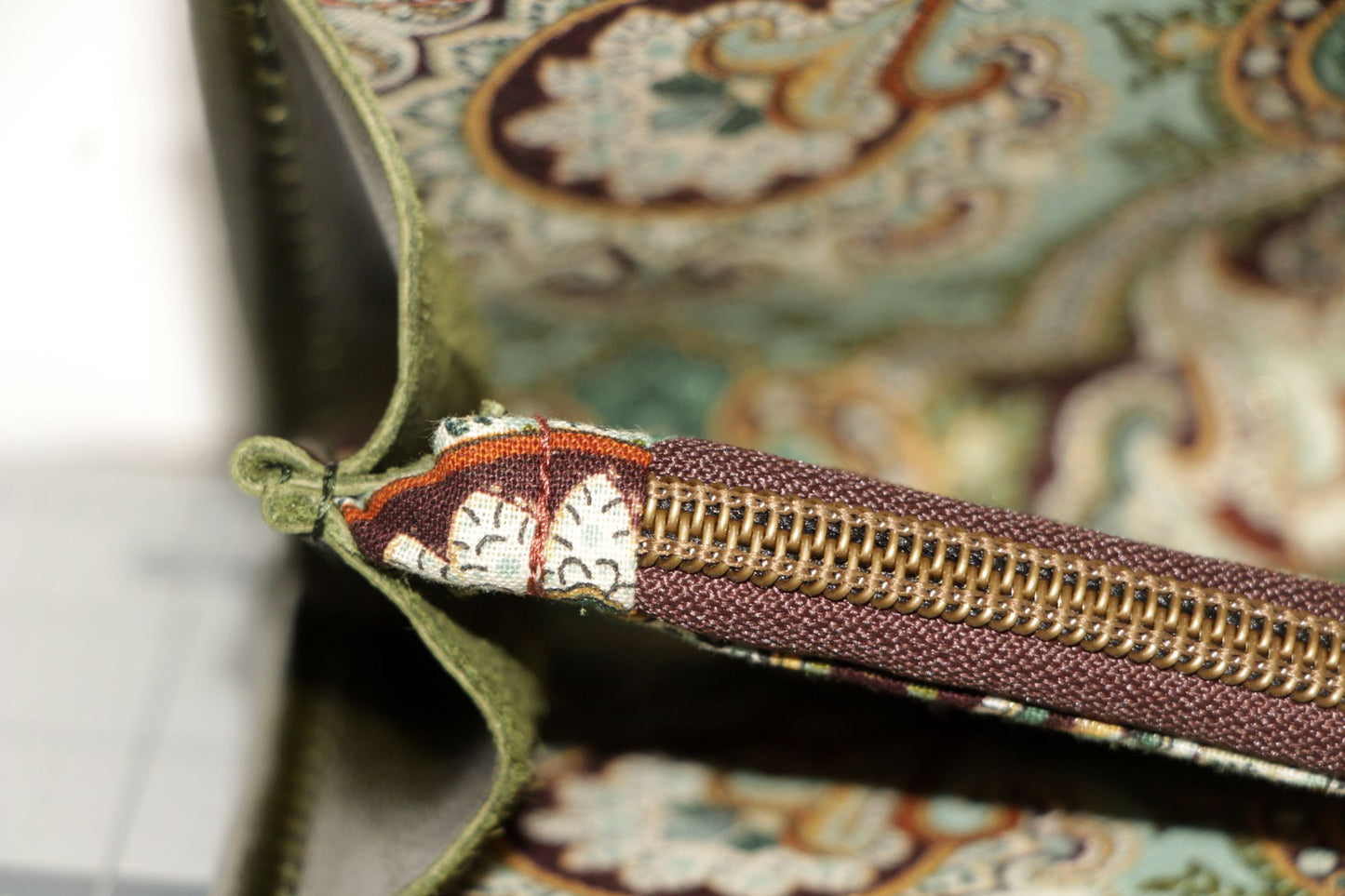 7747 TonyD Wellesley Wallet Dark Green with Paisley