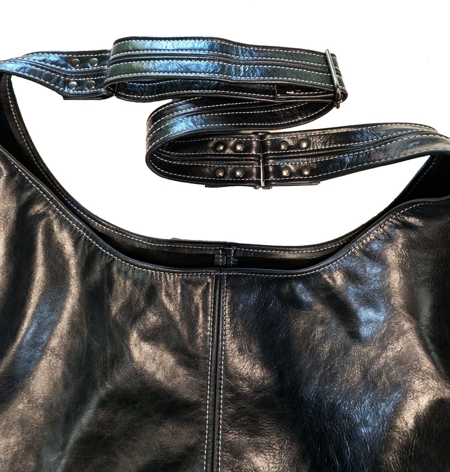 7830 Darsam Hobo All Black