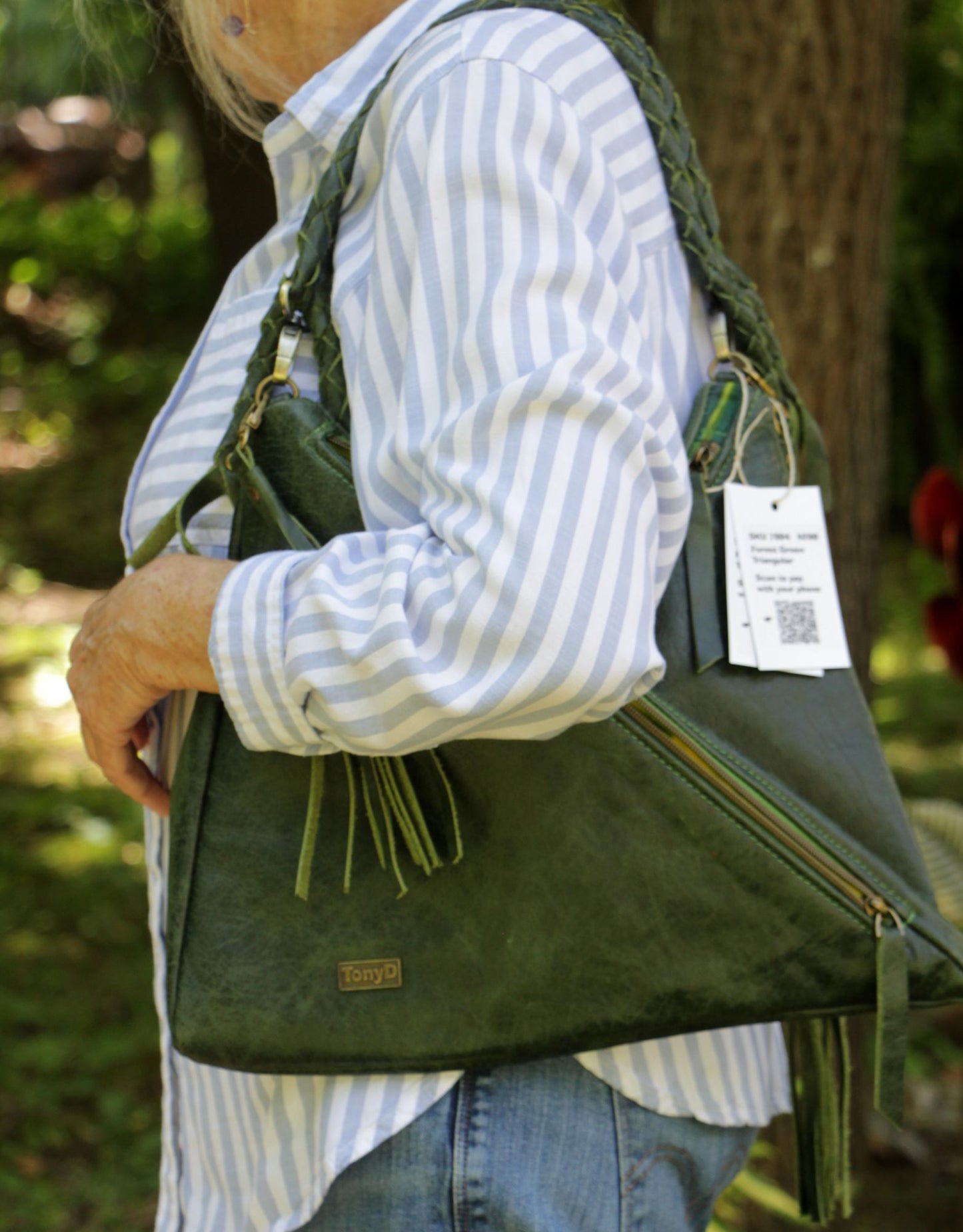 7804 Traudy Triangular Bag Green