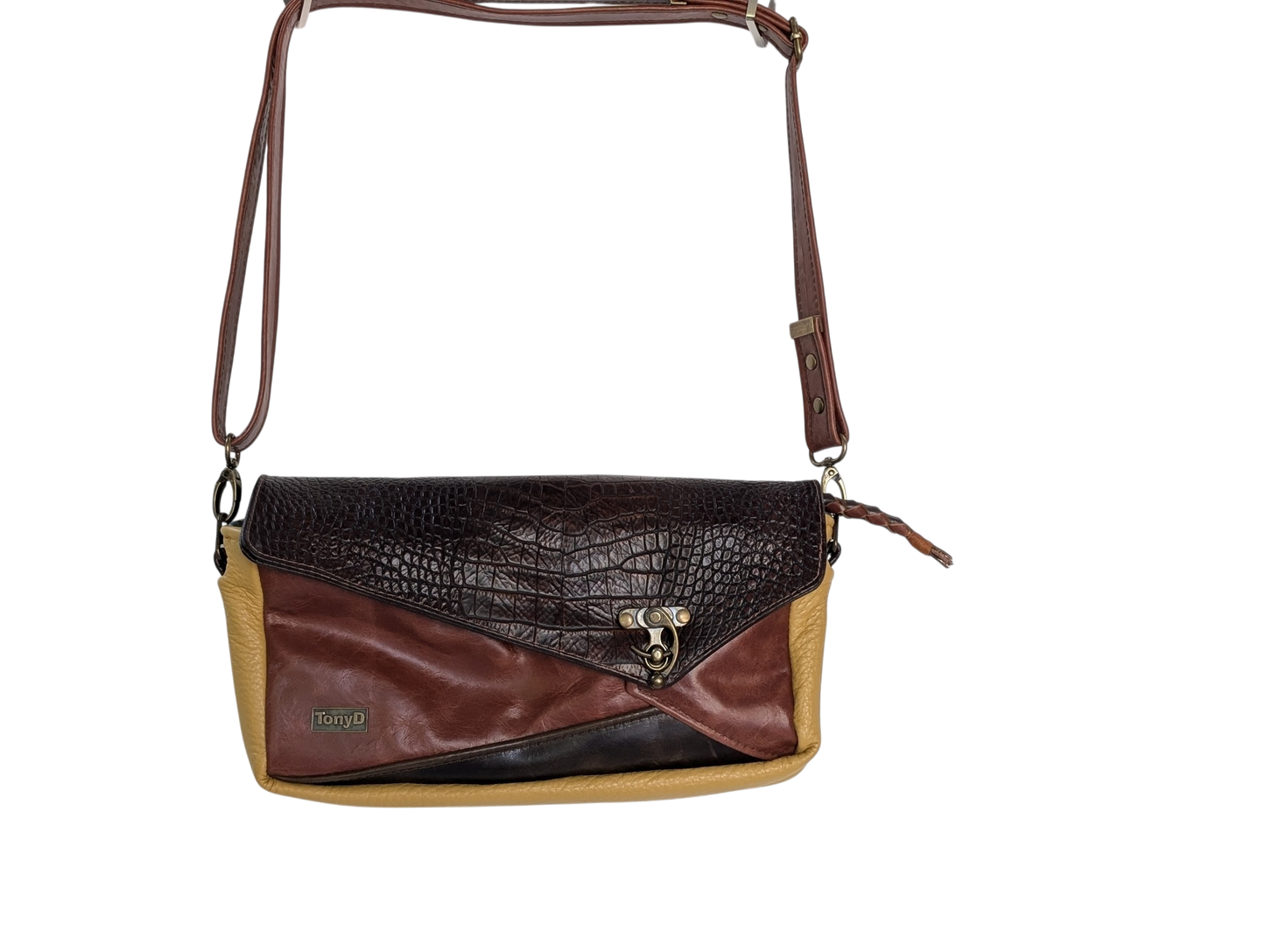 7872 Zara Embossed Flap w/Mustard Zipper Placket