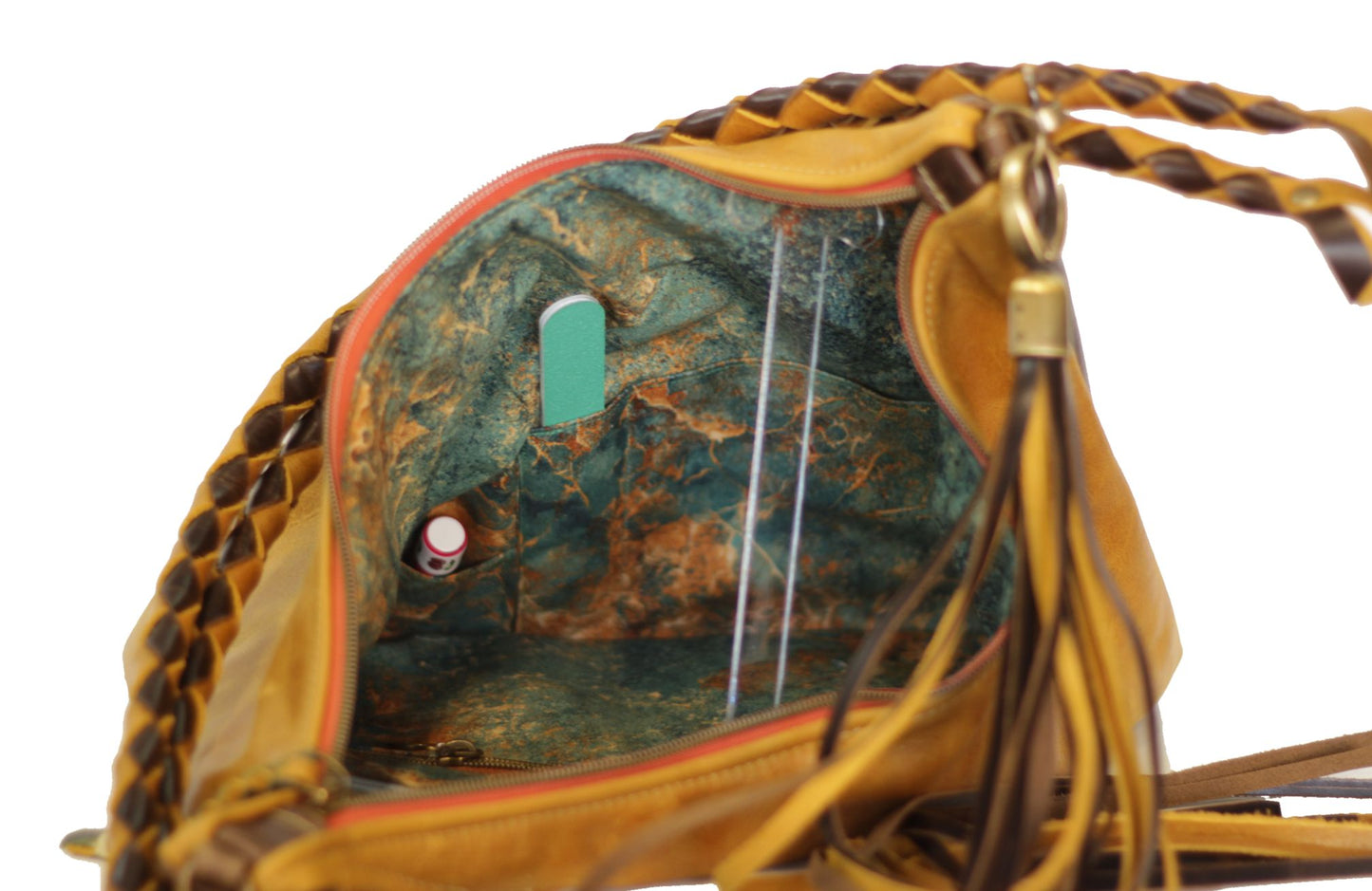 7859 Traudy Triangular Bag Mondo D-Ring