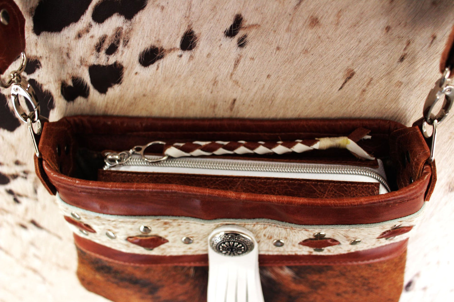 7867 Western Belle Hair-On-Hide